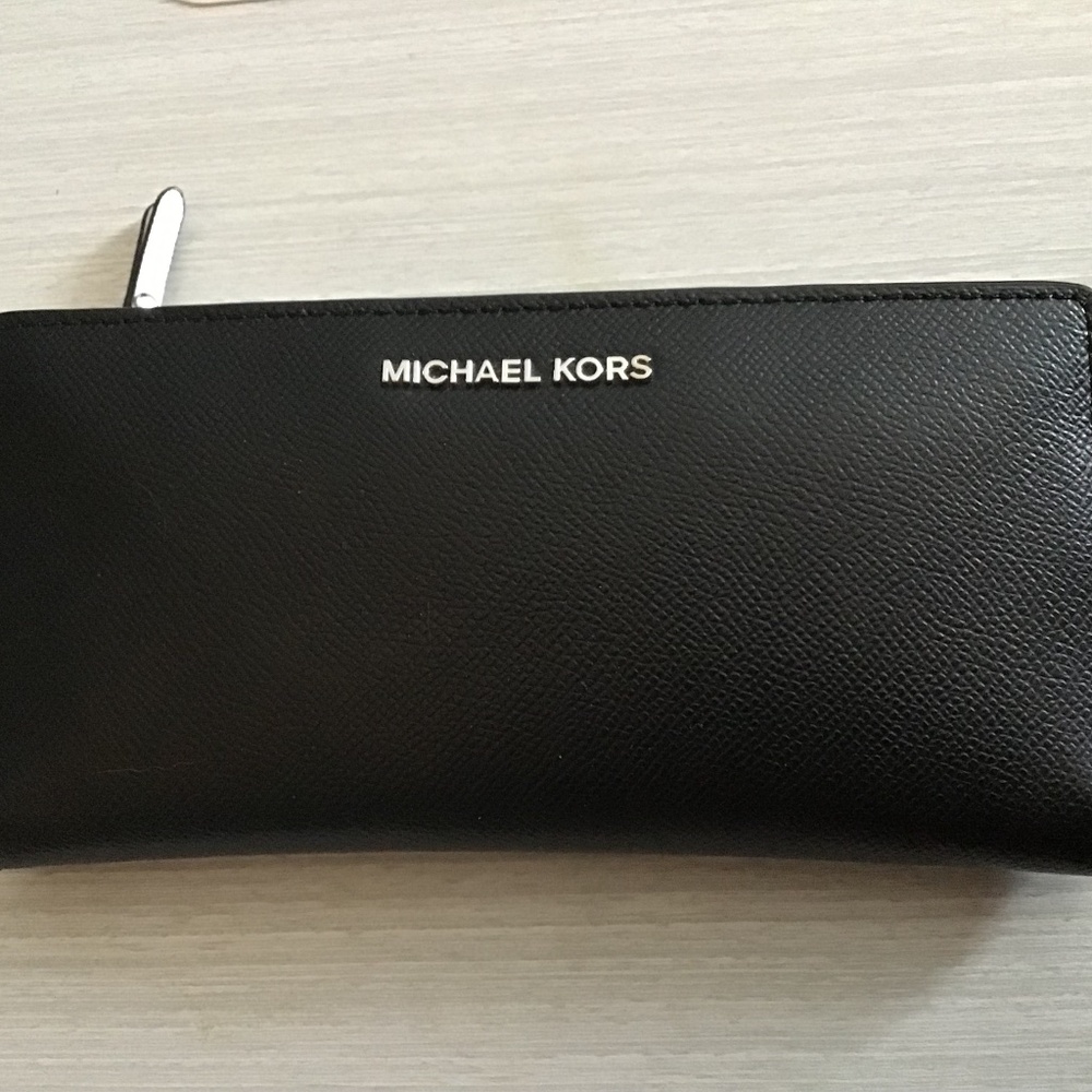Michael Kors long wallet with card case